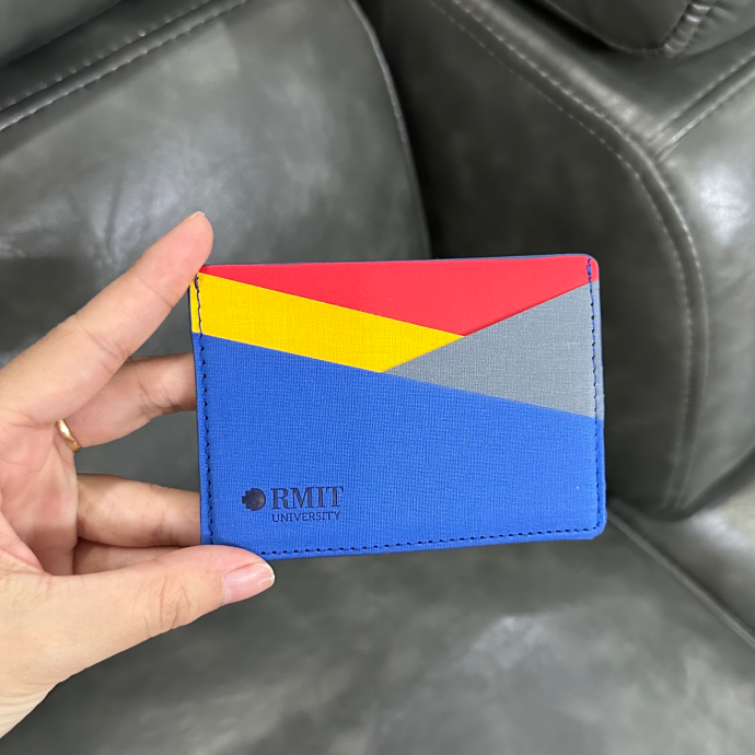 Ví Da Namecard Phối Màu Đỏ Vàng Xanh In Logo Theo Yêu Cầu