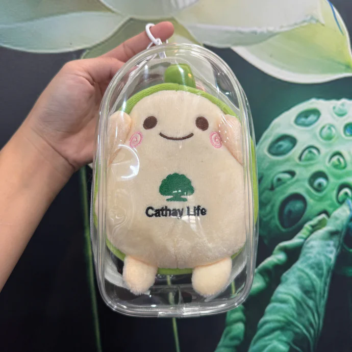 Thú Bông Mascot Cathay Life Thêu Logo Theo Yêu Cầu – Quà Tặng Doanh Nghiệp Độc Đáo