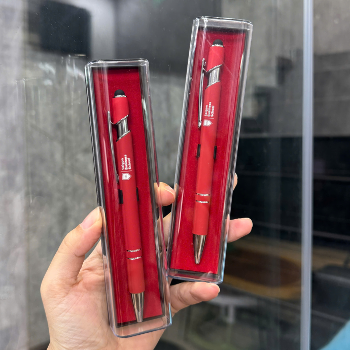 Bút Kim Loại Kèm Hộp In Logo – Quà Tặng Doanh Nghiệp Sang Trọng