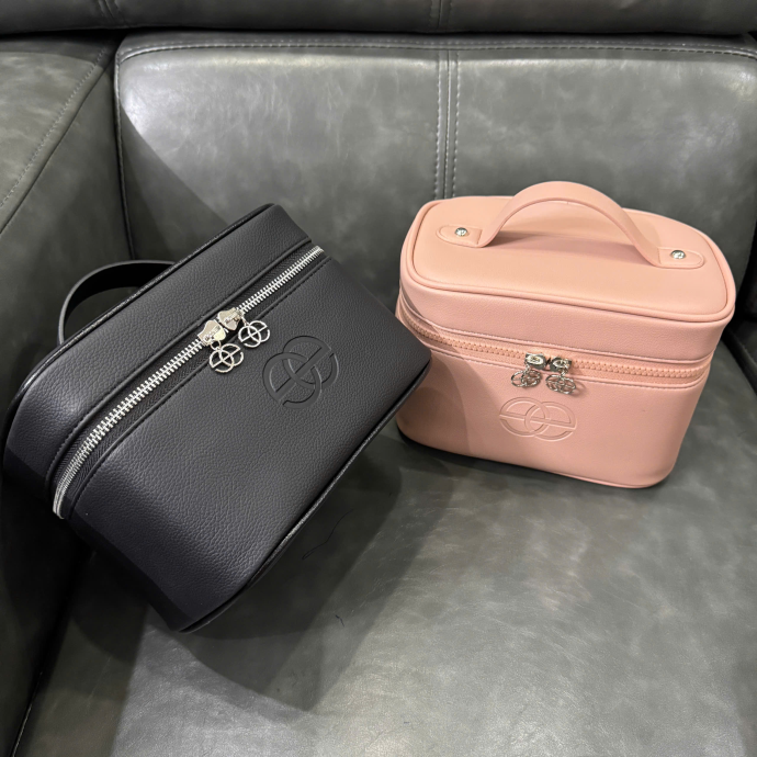 Túi Đựng Mỹ Phẩm In Logo Theo Yêu Cầu – Đẹp, Bền, Quảng Bá Hiệu Quả